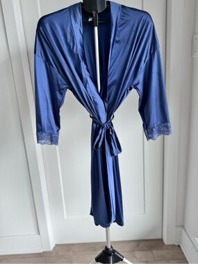 Simons Navy Satin Lace-Trim Robe
